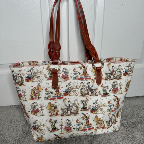 Dooney & Bourke Disney's "The Band Concert" Magic Key Exclusive Large Tote Bag - Picture 7 of 8